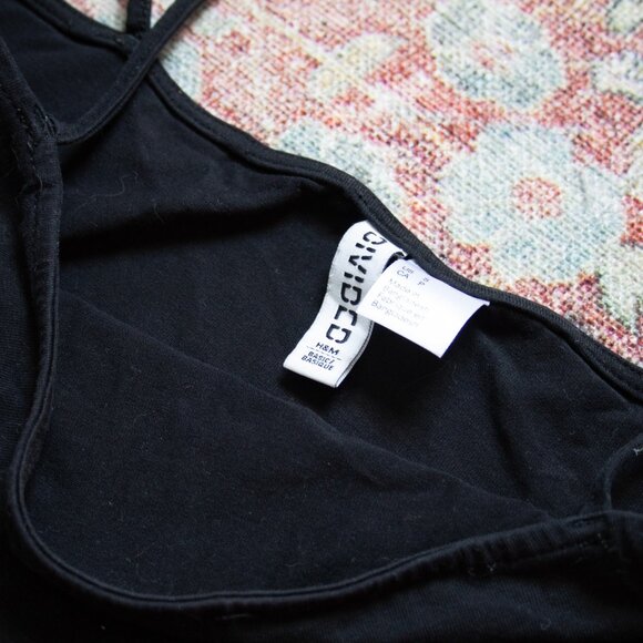 Cropped Tank - Picture 2 of 2